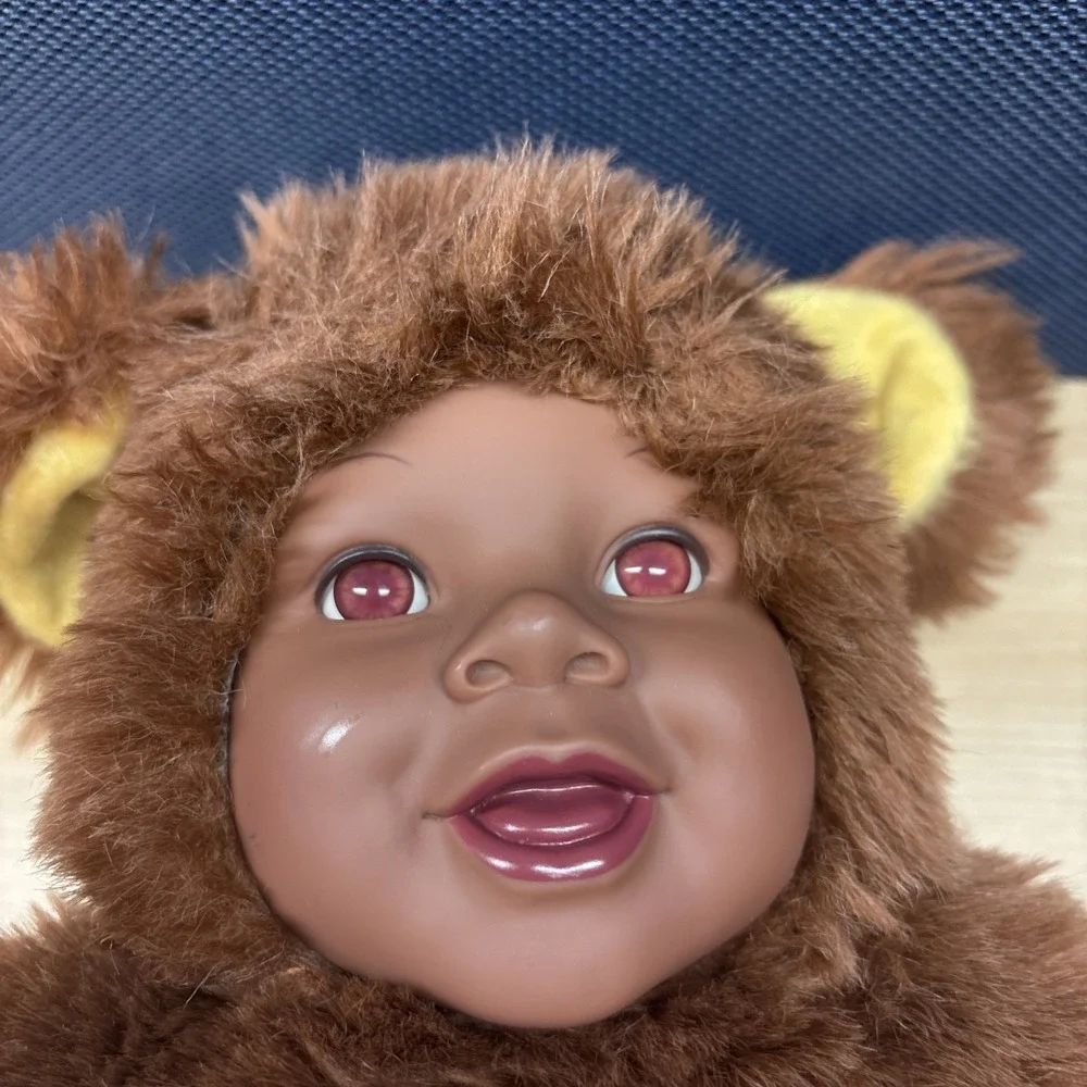 Anne Geddes Baby Doll Bear Brown Eyes Fur Vintage 1997 VINTAGE. Great Condition